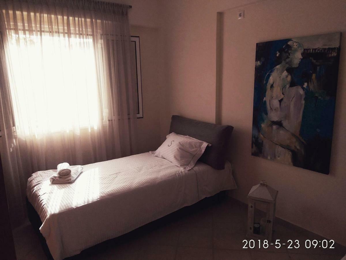 Sime Villa Private Beach Agios Nikolaos  Buitenkant foto