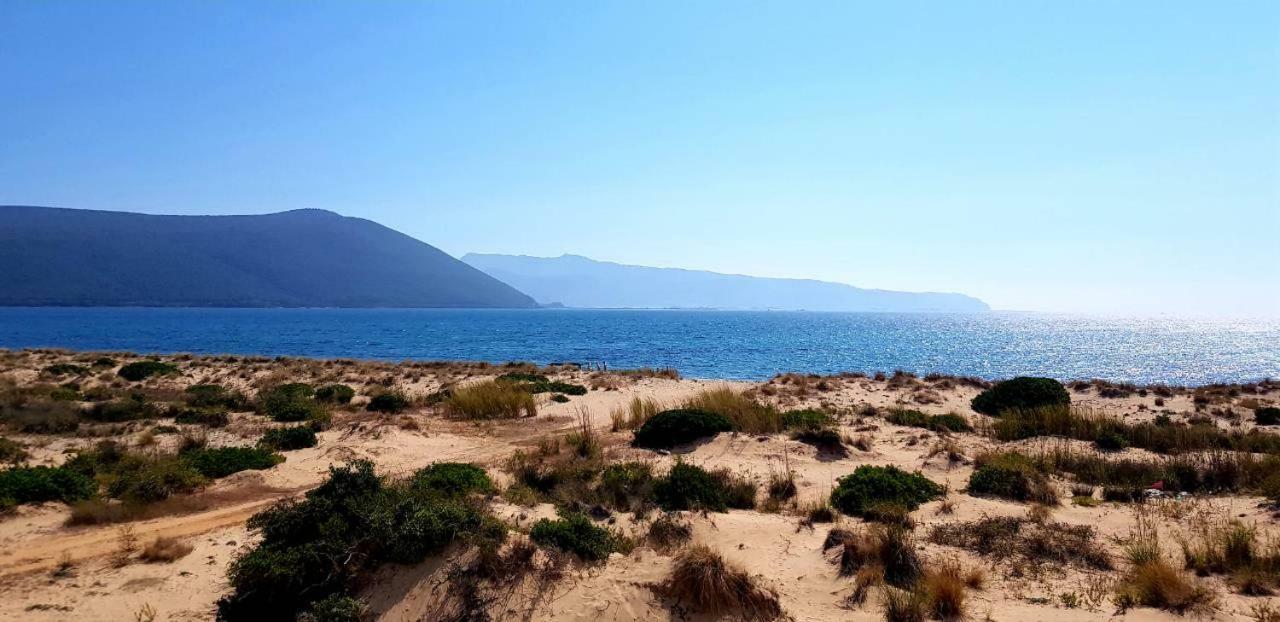 Sime Villa Private Beach Agios Nikolaos  Buitenkant foto