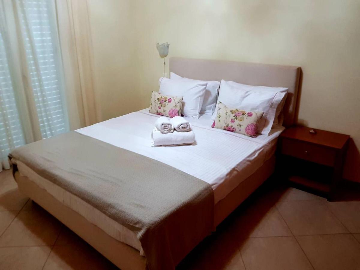 Sime Villa Private Beach Agios Nikolaos  Buitenkant foto